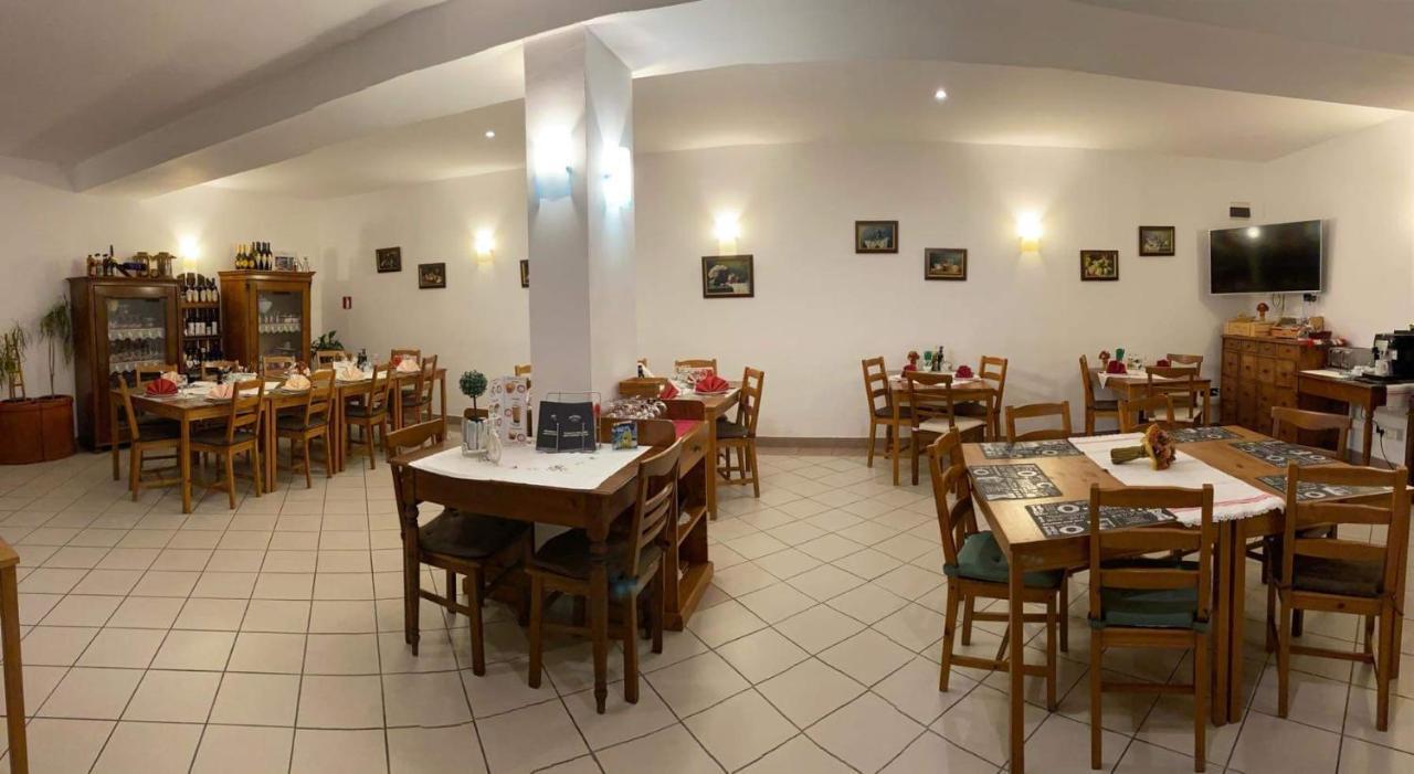 Vila Zoppas Inn Sînnicolau Mare Eksteriør billede
